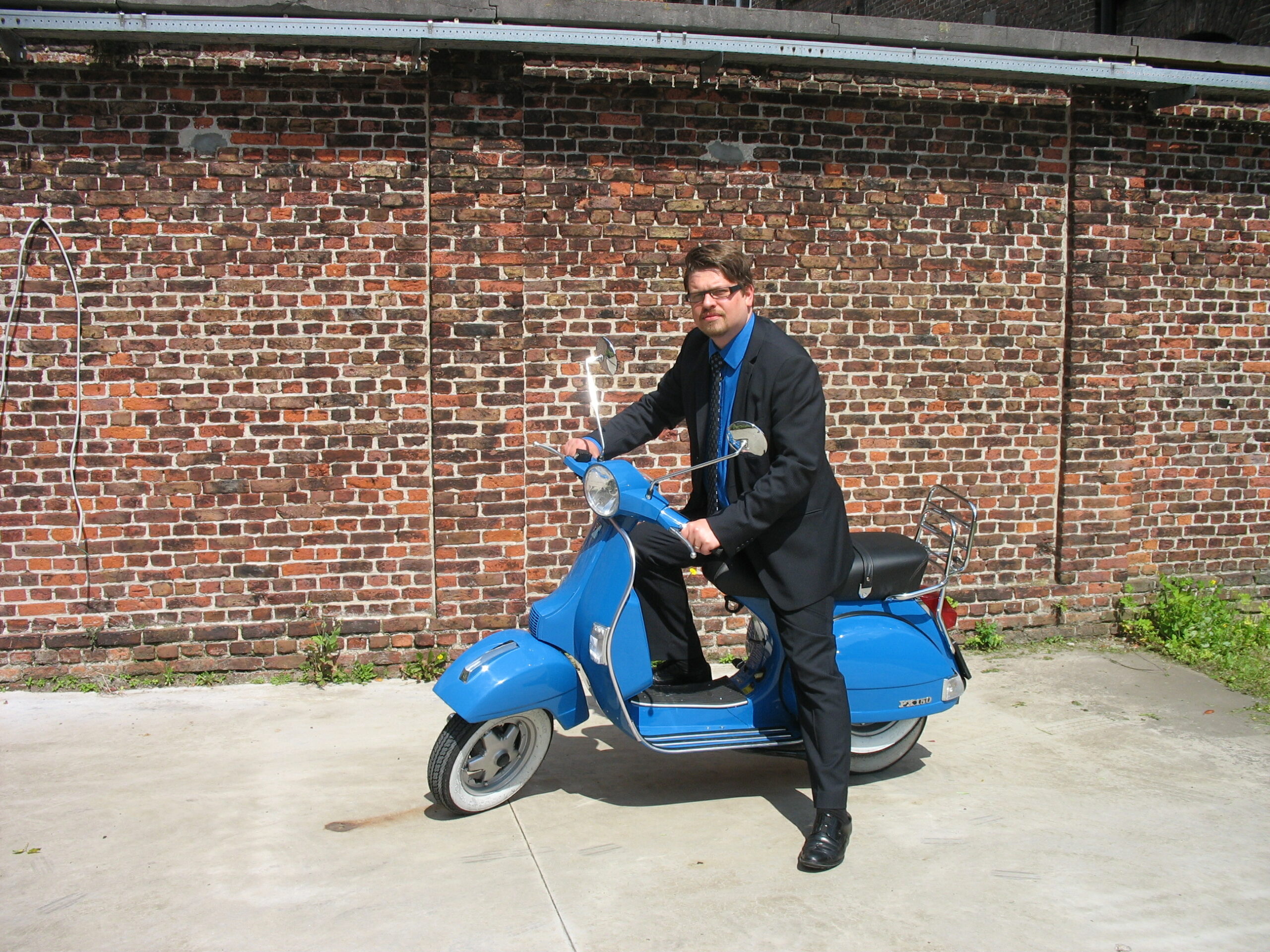 Met de Vespa naar kantoor